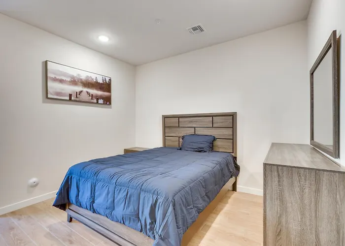 Community Pool & Hiking Trails: Red Fox Retreat 1 Apartment
