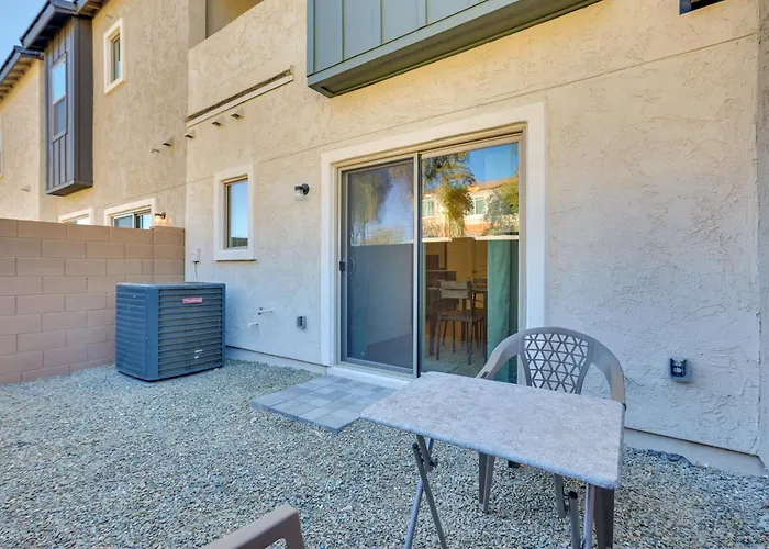 Apartment Community Pool & Hiking Trails: Red Fox Retreat 1 *